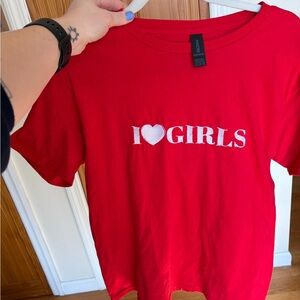 Red "I ♥ GIRLS" Graphic Tee - Gildan